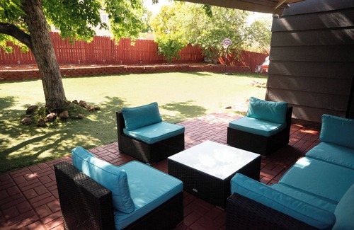 Aurora Apartment | Cozy basement studio with a separate entrance, VERY comfortable, see pictures.