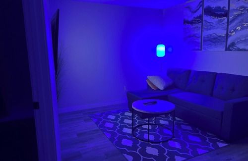 Southeast Edmonton House | Cozy basement suite in Elerslie .