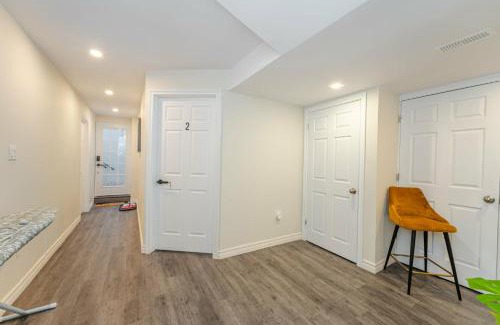Oakville House | Cozy basement suites Oakville