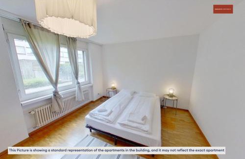 Meilen District Apartment | Cozy & Basic 4-Bedroom Stay Near Zurich