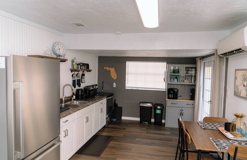 Osprey Village House | Cozy beach bungalow