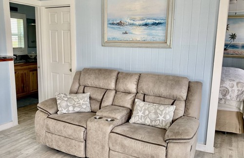 Matagorda House | Cozy Beach Cottage just a short walk to Matagorda Beach!