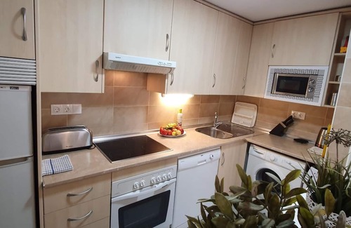 Costa del Sol Apartment | Cozy beach-front apartment Doña Sofia Fuengirola