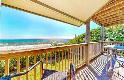 Melbourne Beach House | Cozy Beachfront Oasis with Stunning Ocean Views