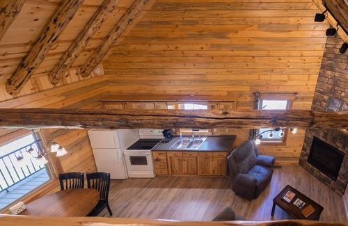 Millersburg Cabin | Cozy Bear at Tranquil Acres