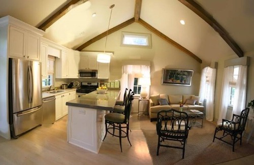 Natchez Bed & Breakfast | Cozy Bed and Breakfast within walking distance of the MS River Bluff & Main St