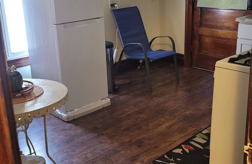 Rochester House | Cozy bedroom a mile away from URMC