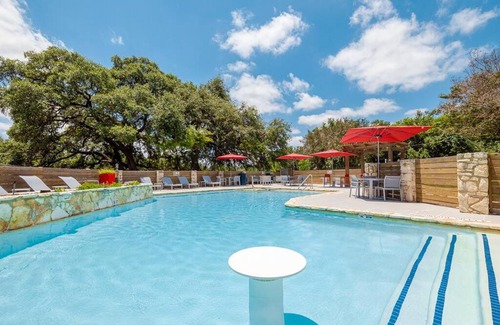 Milwood Apartment | Cozy BoHo 2bd Apartment - Cedar Park/North Austin