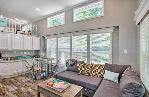 Broken Bow House | Cozy Broken Bow Getaway with Fire Pit, 5 Mi to Lake!