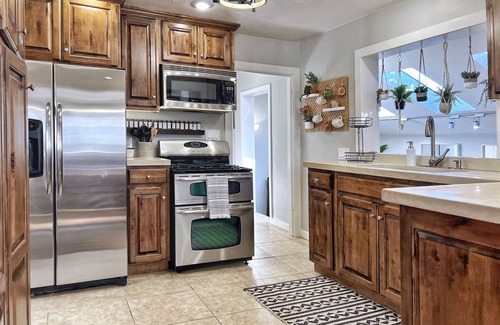 Liberty Wells House | Cozy Bungalow in Salt Lake City
