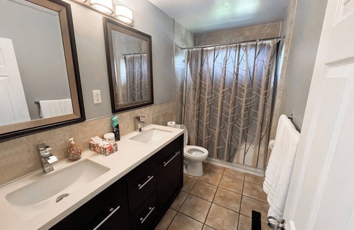 Northeast Edmonton House | Cozy Bungalow Near Downtown | Pet Friendly! w/WiFi