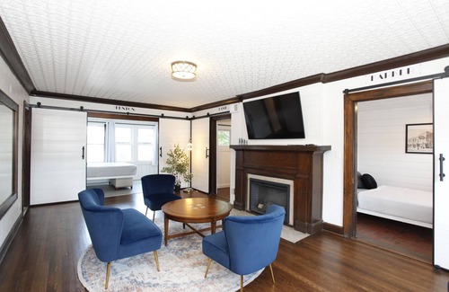 South Kansas City House | Cozy, but Large House on Quiet Commercial Street