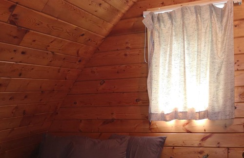Glaslyn Cabin | Cozy Cabin at Indian Point, Turtle Lake w/wrap around deck