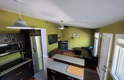 Westerose Cabin | Cozy Cabin at Pigeon Lake
