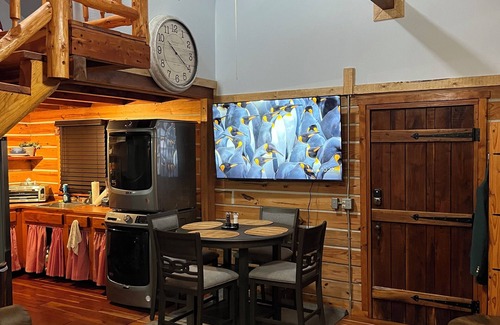 Tennga Cabin | Cozy cabin all new everything.