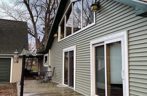 Newville Cabin | Cozy Cabin at Lake Koshkonong