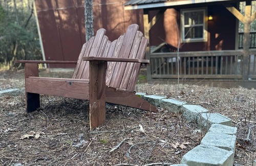 Sautee Nacoochee Cabin | Cozy Cabin for 2 - One of a Kind