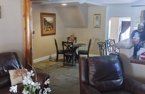 Lutz House | Cozy Cabin Home On Lutz Lake Fern