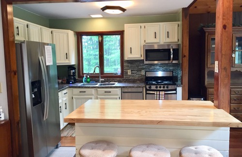 Alpine Lake Cabin | COZY CABIN in Alpine Lake Resort; 4 Season Recreational Getaway