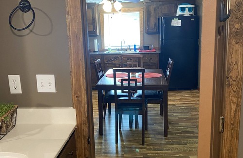 Lindseyville House | Cozy Cabin in Mammoth Cave