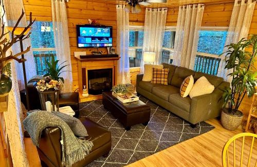 Saint Helens House | Cozy Cabin in Red River Gorge