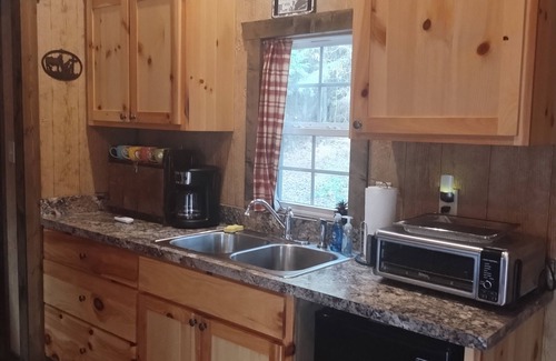 Cason Cabin | Cozy cabin in the piney woods
