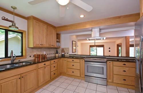 Rising Fawn Cottage | Cozy cabin in the woods! 5 Min. to Cloudland Canyon. 30 min. to Chattanooga