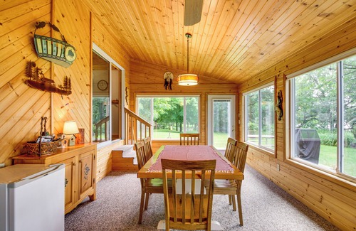 Alexandria Cabin | Cozy Cabin Lake Ida Swim Dock and Lake Views