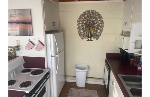 Llano County Cottage | Cozy Cabin on Lake Buchanan. Sleeps 4