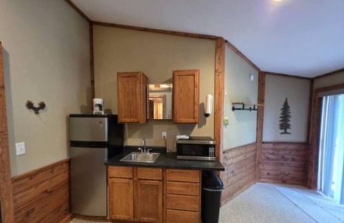 Mason City Cabin | Cozy Cabin on the River