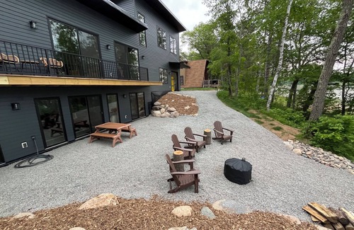 Crosby Cabin | Cozy Cabin Retreat on Rabbit Lake
