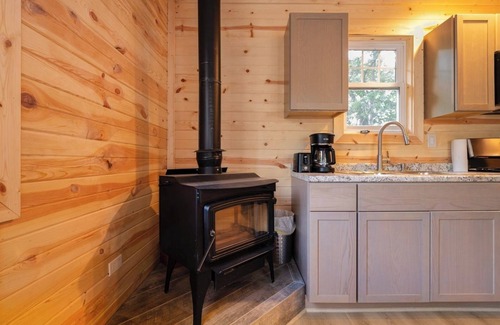 Miller Beach Cottage | Cozy Cabin w/Loft, Grill & Fire Pit