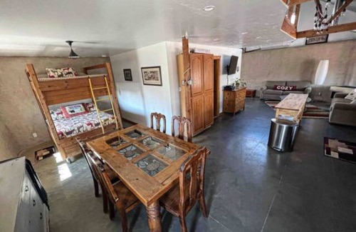 Buhl House | Cozy Cabin with HotTub, Riverfront
