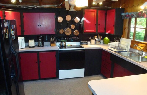 Raymond Cottage | Cozy camp with large sandy beach and excellent views of Little Sebago.