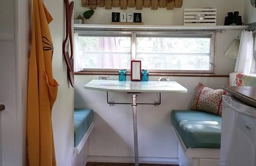 Farmington House | Cozy Camper in the Woods w/Trails & Fishing Pond - showcased by HGTV!
