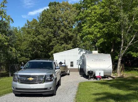 Creal Springs Other | Cozy Camper