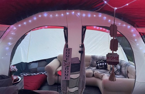 Holland RV Rental | Cozy campground in peaceful Holland with WiFi