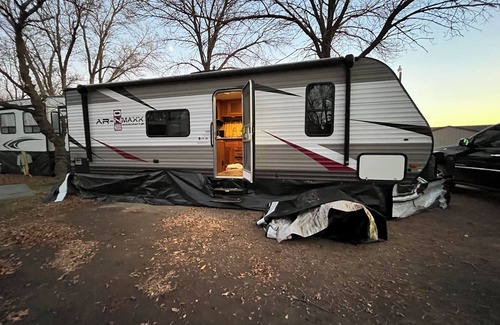 Mitchell RV Rental | Cozy campground in serene Mitchell with WiFi, AC
