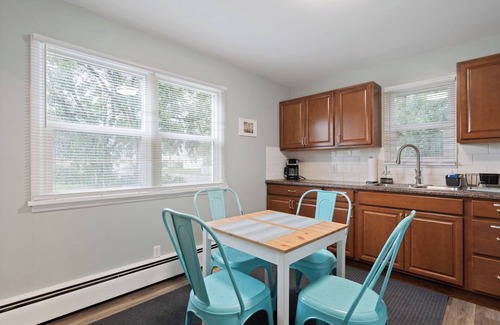 Cheyenne Apartment | Cozy Carriage Haus Close To Everything - Unit A