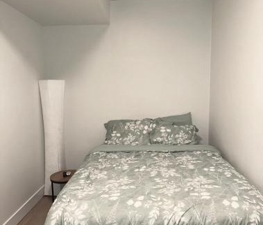 Chicago Apartment | Cozy Casa by OHare Airport