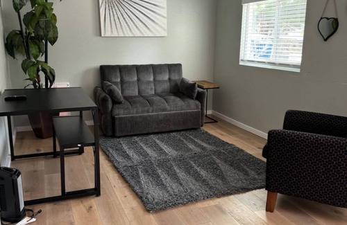 Flagstaff Apartment | Cozy Casita in awesome Flagstaff with WiFi access