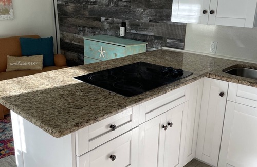 Riverside Heights House | Cozy casita near everything tampa