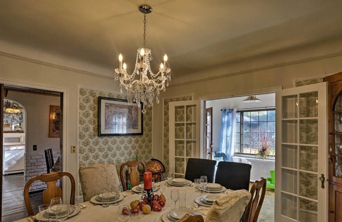 Ottawa House | 'Cozy Castle of Toledo' w/ Yard 1 Mi To University