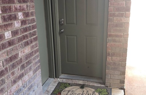 Cave Springs Apartment | Cozy Cave Springs Suite with Private Entrance