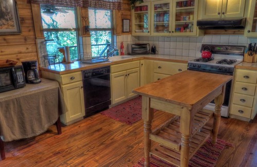 Leakey Cabin | Cozy cedar/rock cabin & bunkhouse with private access to the Frio River.