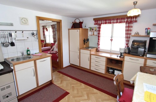 Bramberg am Wildkogel Ski Chalet | Cozy Chalet in Bramberg am Wildkogel with Sauna near Ski Lift
