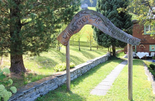 Bramberg am Wildkogel Ski Chalet | Cozy Chalet in Bramberg am Wildkogel with Sauna near Ski Lift