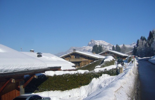 Demi-Quartier Ski Chalet | Cozy chalet "Bois-Prin" with Sauna in Megève