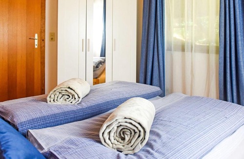 Molln Ski Chalet | Cozy Chalet in Molln with Garden