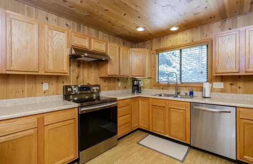 Wright City Ski Chalet | Cozy Chalet in the Woodsnnhttp:/www.innsbrook-resort.com/